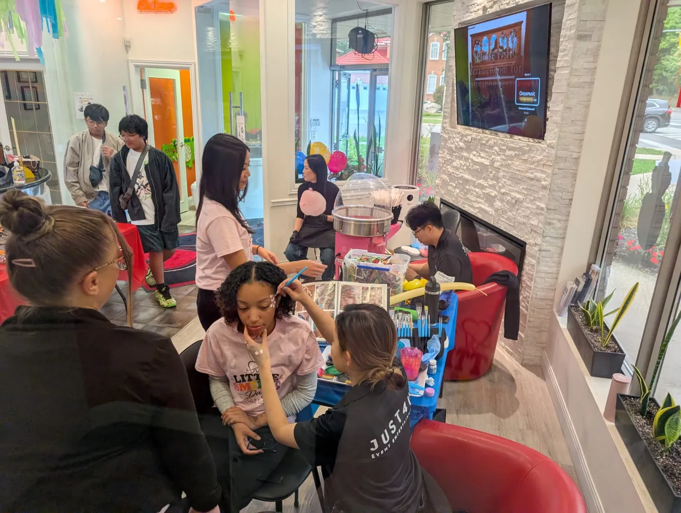 Face painting station inside Heartland Dental Centre during the Little Smiles event Face painting station inside Heartland Dental Centre during the Little Smiles event